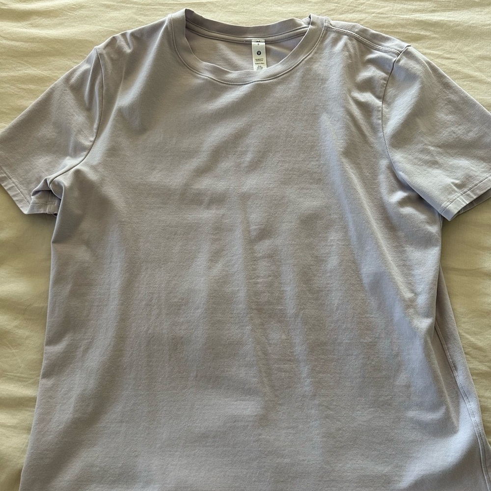 lululemon t shirt